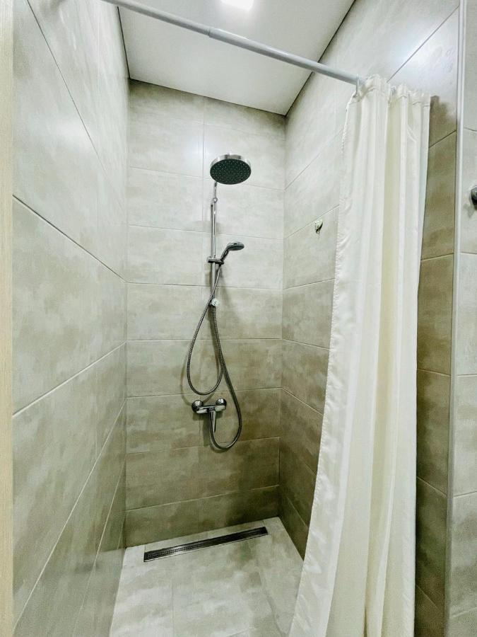 Balmaral Apart Hotel 바투미 외부 사진